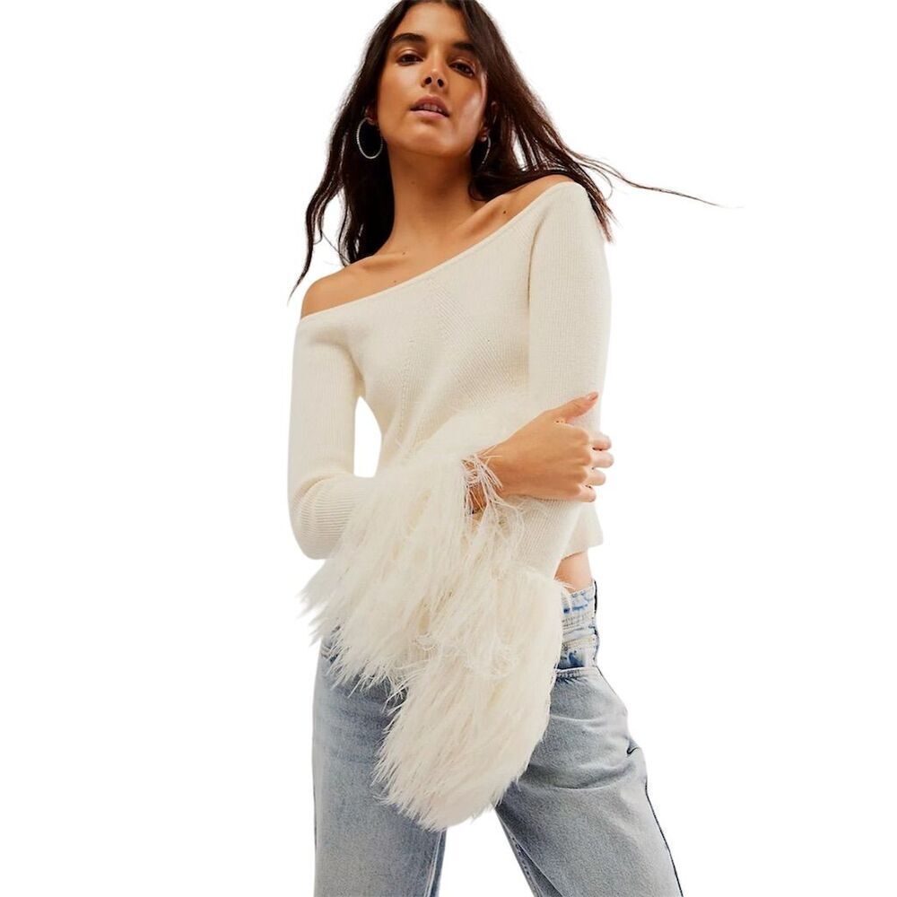 Free People Marilyn Pullover Ivory Sweater L Furry Cuffs Boho Hippie Fall Cozy